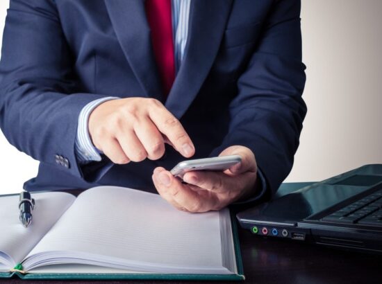 When Do You Need a Mobile Notary Service?